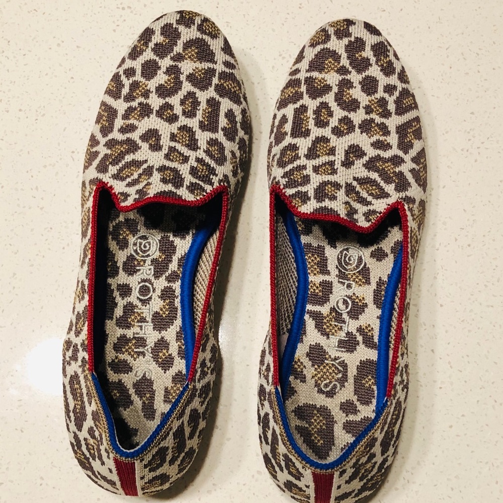 Rothys leopard flats